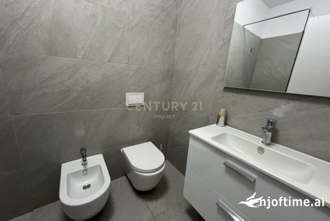 Shtepi me qera Apartament ne Tirane, 1+1, Mobilimi E mobiluar, Pagesa 500  Euro.