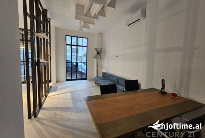 Ambient biznesi me qera 3+1 ne Tirane - 550 Euro