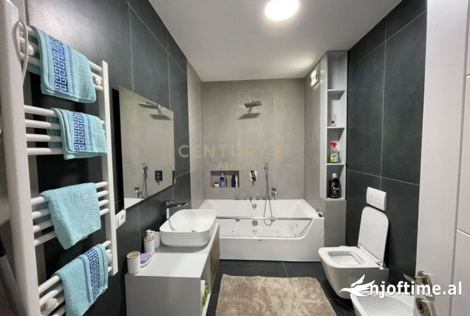 Shtepi me qera Apartament ne Tirane, 1+1, Mobilimi E mobiluar, Pagesa 600  Euro.