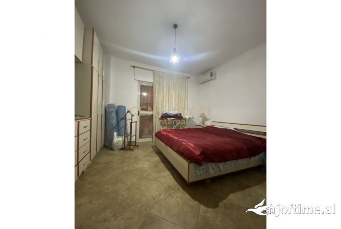 Shtepi ne shitje 1+1 ne Tirane - 128,000 Euro