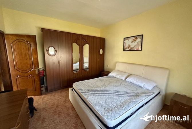 Shtepi ne shitje Apartament ne Tirane, 1+1, Mobilimi E mobiluar, Pagesa 75,000  Euro.