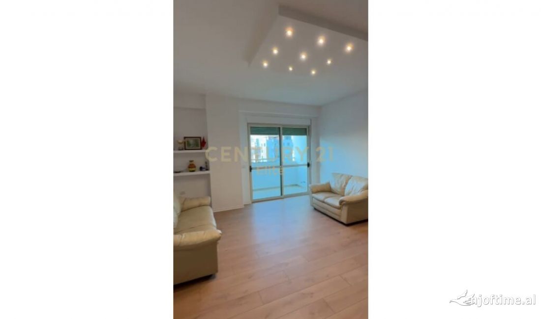 Shtepi me qera Apartament ne Tirane, 2+1, Mobilimi Pjeserisht e mobiluar, Pagesa 600  Euro.