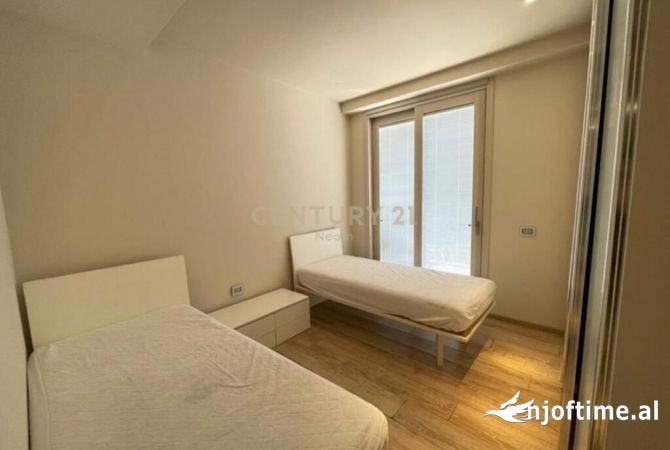 Shtepi me qera Apartament ne Tirane, 2+1, Mobilimi E mobiluar, Pagesa 700  Euro.