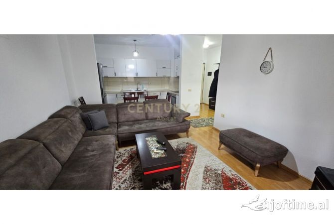 Shtepi me qera 2+1 ne Tirane - 500 Euro