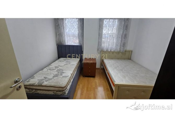 Shtepi me qera Apartament ne Tirane, 2+1, Mobilimi E mobiluar, Pagesa 500  Euro.