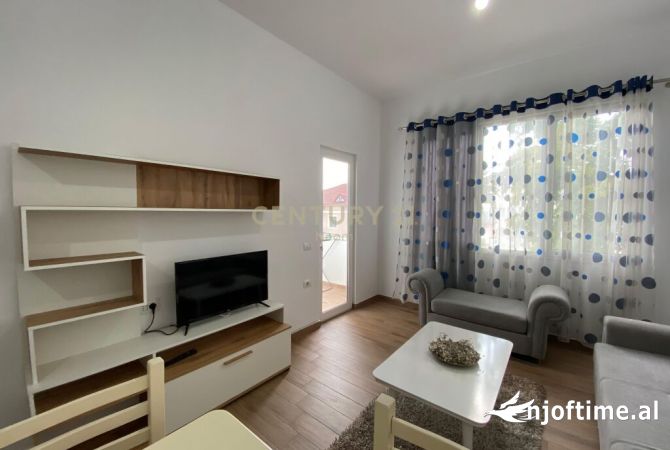 Shtepi me qera 1+1 ne Tirane - 300 Euro