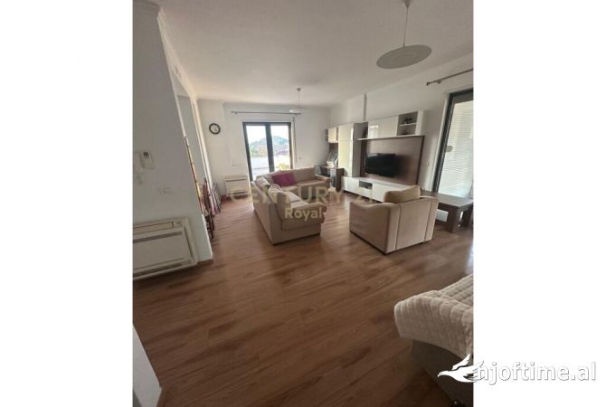 Shtepi me qera 3+1 ne Tirane - 550 Euro