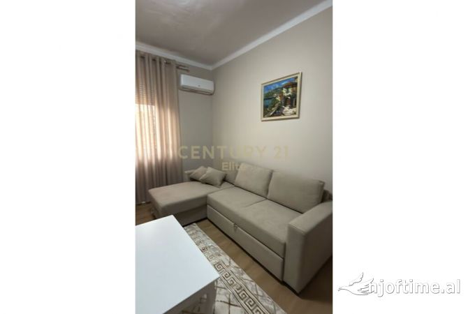 Shtepi me qera 1+1 ne Tirane - 700 Euro