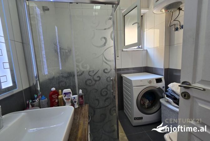 Shtepi me qera 1+1 ne Tirane - 500 Euro