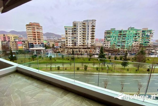 Shtepi me qera Apartament ne Tirane, 1+1, Mobilimi E mobiluar, Pagesa 800  Euro.