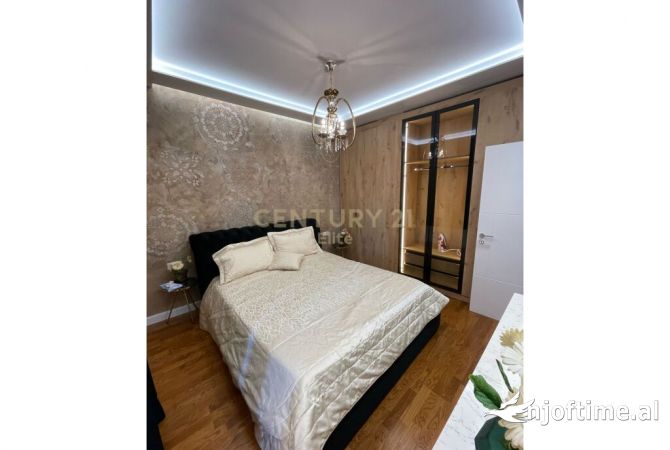 Shtepi me qera Apartament ne Tirane, 1+1, Mobilimi E mobiluar, Pagesa 750  Euro.
