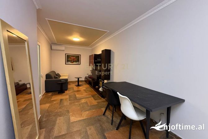 Shtepi me qera 1+1 ne Tirane - 500 Euro