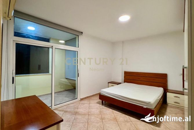 Shtepi me qera 2+1 ne Tirane - 650 Euro