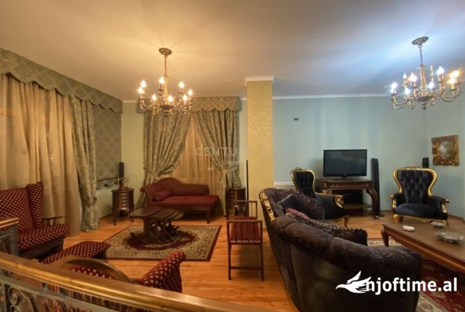 Casa in affitto 4+1 a Tirana - 1,100 Euro