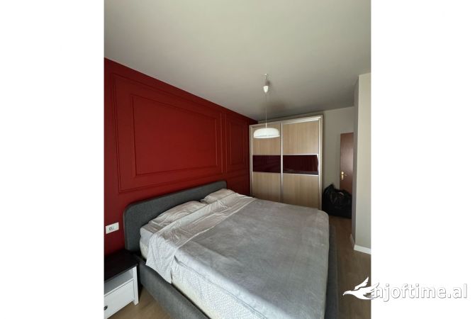 Shtepi me qera Apartament ne Tirane, 1+1, Mobilimi E mobiluar, Pagesa 900  Euro.
