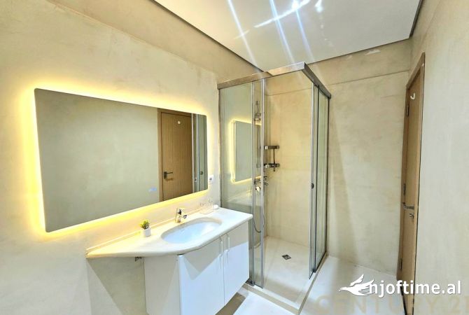 Shtepi me qera Apartament ne Tirane, 2+1, Mobilimi E mobiluar, Pagesa 850  Euro.