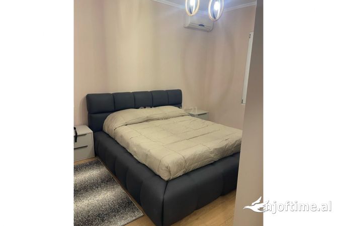 Shtepi me qera 1+1 ne Tirane - 700 Euro