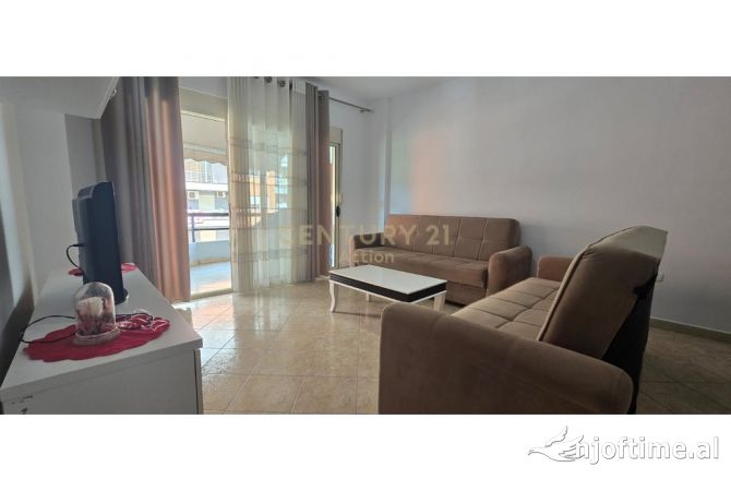 Shtepi me qera 2+1 ne Tirane - 450 Euro
