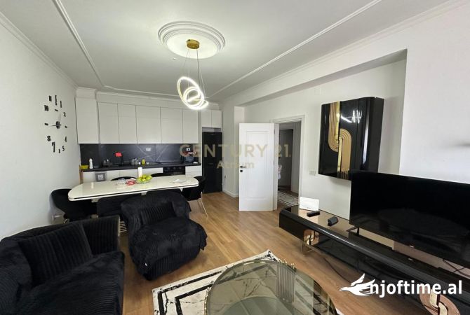 Shtepi ne shitje 2+1 ne Tirane - 165,000 Euro