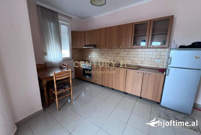 Shtepi me qera 2+1 ne Tirane - 500 Euro