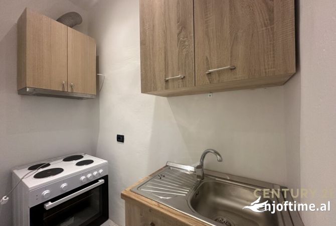 Shtepi me qera 1+1 ne Tirane - 450 Euro