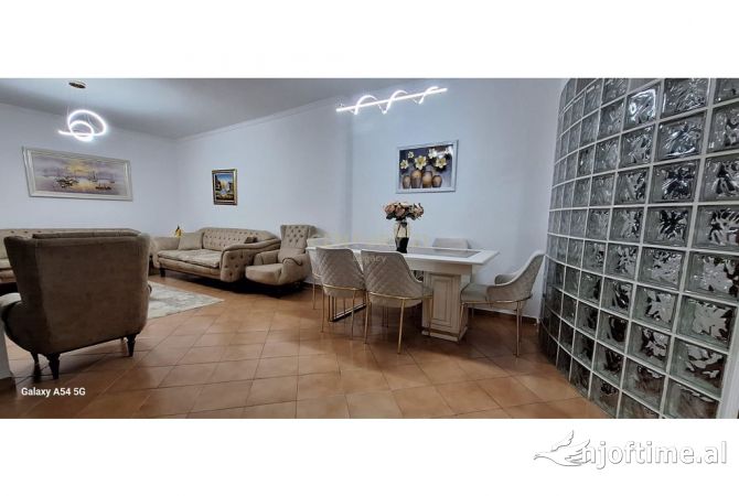 Shtepi me qera 2+1 ne Tirane - 750 Euro