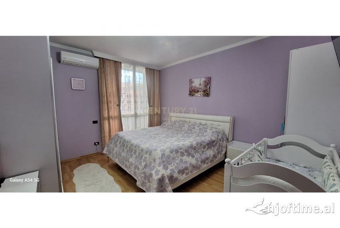 Shtepi me qera Apartament ne Tirane, 2+1, Mobilimi E mobiluar, Pagesa 750  Euro.