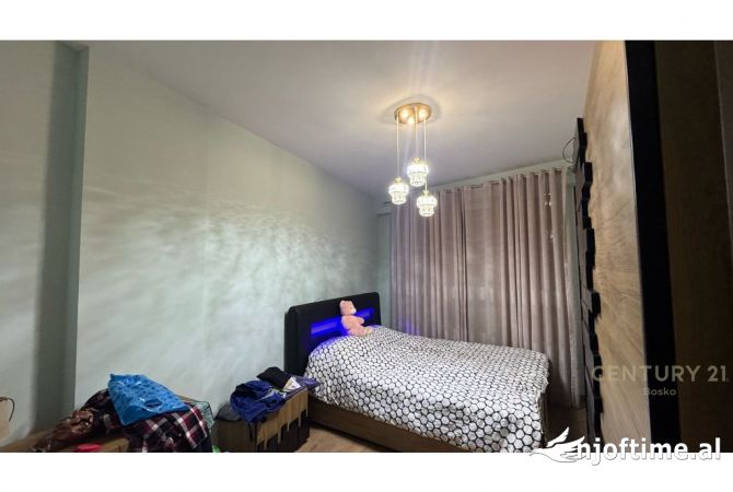 Shtepi me qera 2+1 ne Tirane - 500 Euro