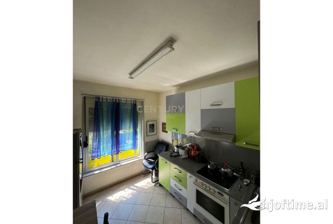 Shtepi me qera Apartament ne Tirane, 1+1, Mobilimi E mobiluar, Pagesa 500  Euro.
