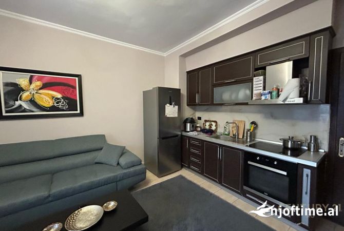 Shtepi me qera 1+1 ne Tirane - 600 Euro