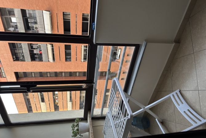 Shtepi me qera Apartament ne Tirane, 2+1, Mobilimi E mobiluar, Pagesa 650  Euro.