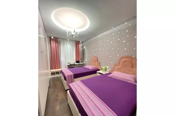 Shtepi me qera Apartament ne Tirane, 2+1, Mobilimi E mobiluar, Pagesa 650  Euro.