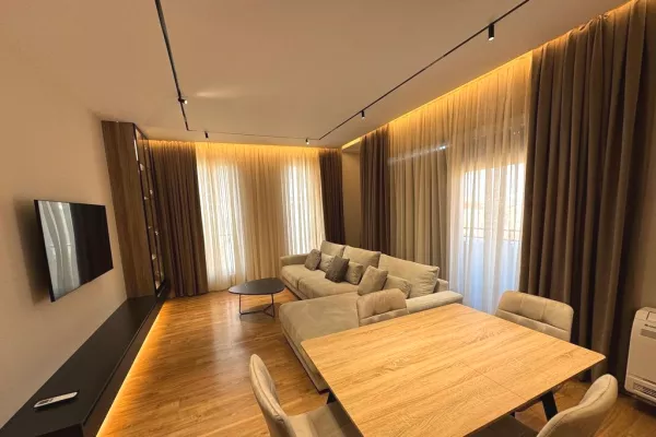 Casa in affitto 2+1 a Tirana - 1,100 Euro