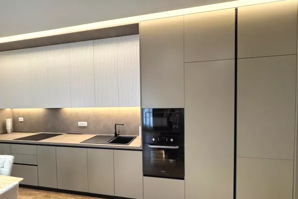 Shtepi me qera Apartament ne Tirane, 2+1, Mobilimi E mobiluar, Pagesa 1,100  Euro.