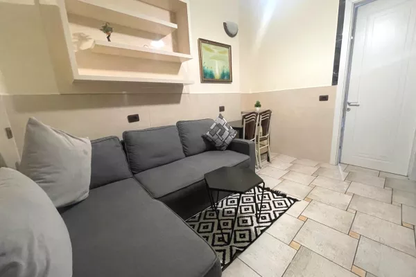 Casa in affitto 1+1 a Tirana - 450 Euro