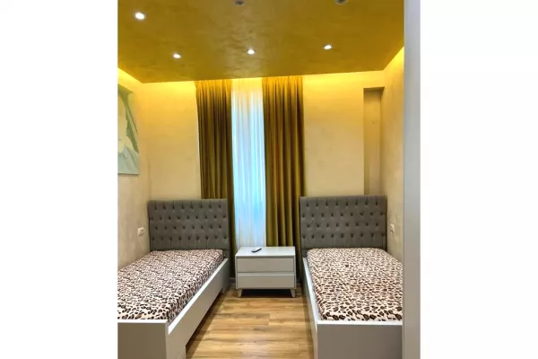 Shtepi me qera Apartament ne Tirane, 2+1, Mobilimi E mobiluar, Pagesa 1,000  Euro.