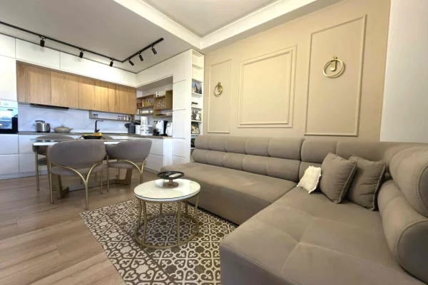 House for Sale 2+1 in Tirana - 260,000 Euro