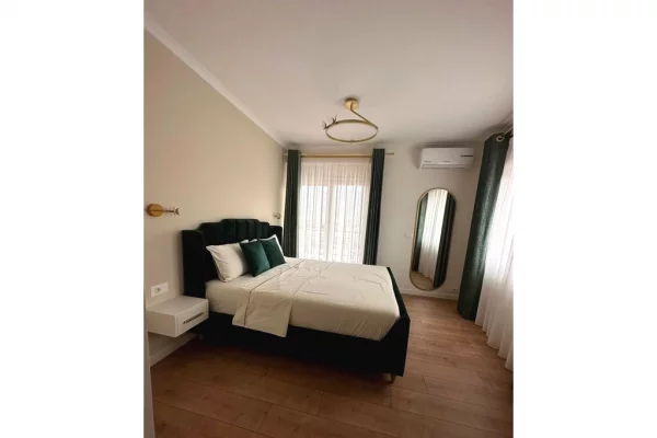 Casa in affitto 3+1 a Tirana - 1,100 Euro