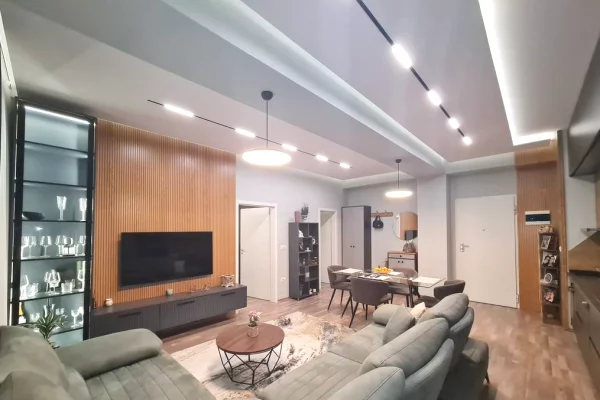Shtepi ne shitje 1+1 ne Tirane - 140,000 Euro