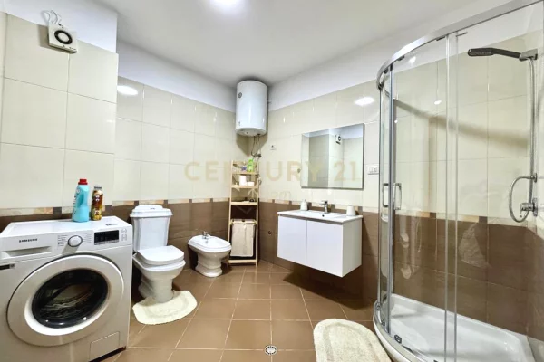 Casa in affitto 1+1 a Tirana - 750 Euro