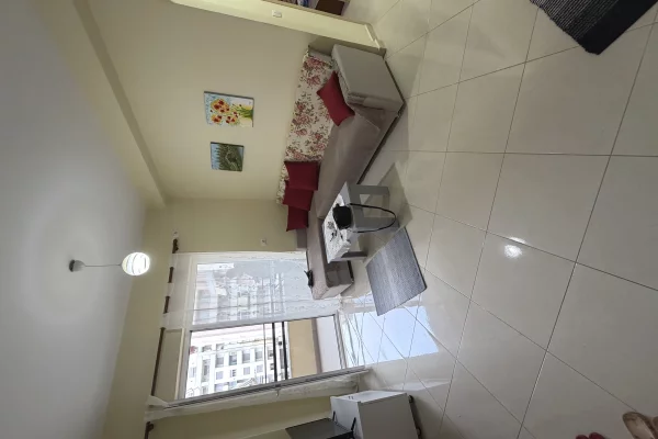 Shtepi ne shitje Apartament ne Pogradec, 1+1, Mobilimi E mobiluar, Pagesa 65,000  Euro.