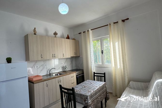 Shtepi me qera Garsoniere ne Durres - 17,000 Leke