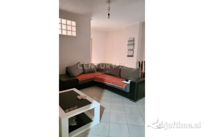 Shtepi ne shitje 2+1 ne Tirane - 90,000 Euro