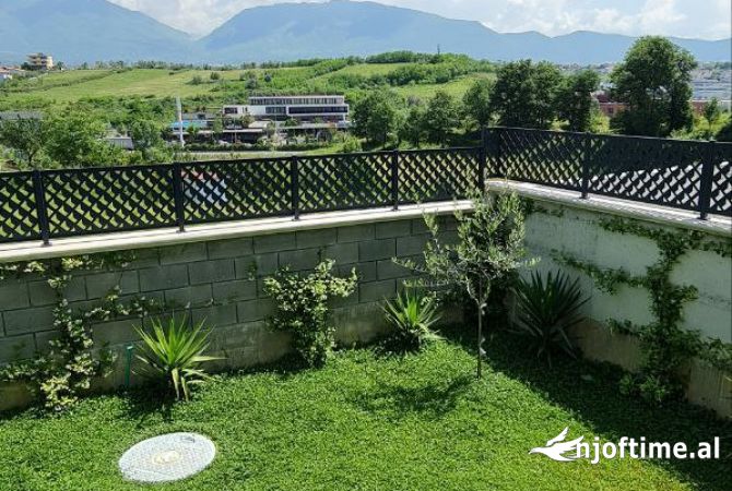 House for Sale 4+1 in Tirana - 400,000 Euro