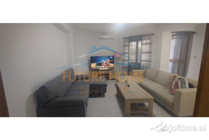 Shtepi me qera 2+1 ne Tirane - 650 Euro