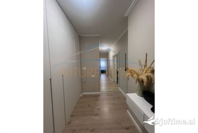 Shtepi ne shitje 2+1 ne Tirane - 215,000 Euro