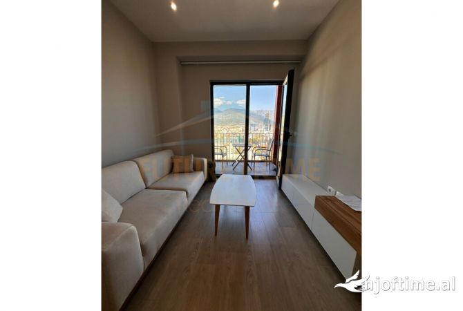 Shtepi me qera 2+1 ne Tirane - 1,100 Euro
