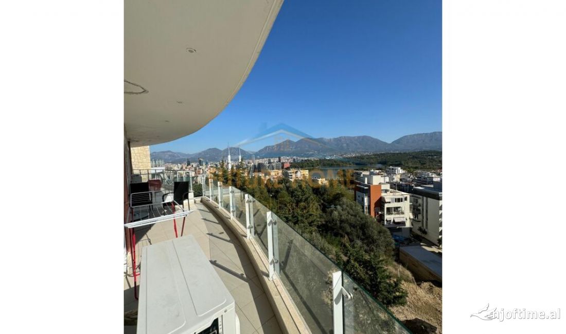 Shtepi me qera Apartament ne Tirane, 2+1, Mobilimi E mobiluar, Pagesa 800  Euro.