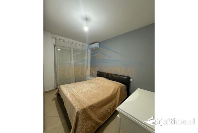 Shtepi ne shitje Apartament ne Tirane, 2+1, Mobilimi E mobiluar, Pagesa 130,000  Euro.