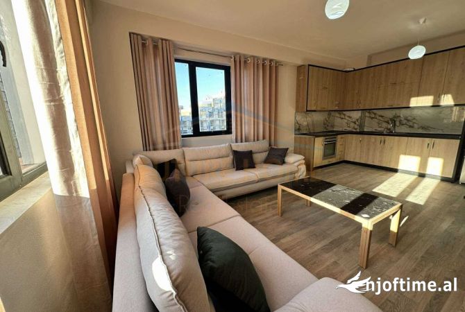 Shtepi me qera Apartament ne Tirane, 2+1, Mobilimi E mobiluar, Pagesa 500  Euro.